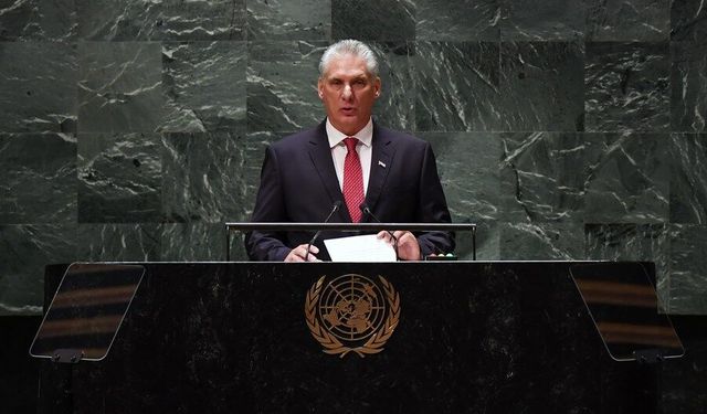 Küba geniş kapsamlı 'reform paketi' açıkladı