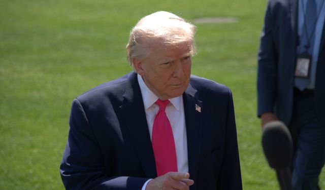 Trump: Süreci anlaşmayla ya da sert yöntemlerle yakında sonlandıracağız