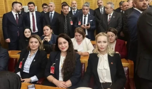 İbrahim Tatlıses'in eski eşi siyasete girdi! İşte partisi