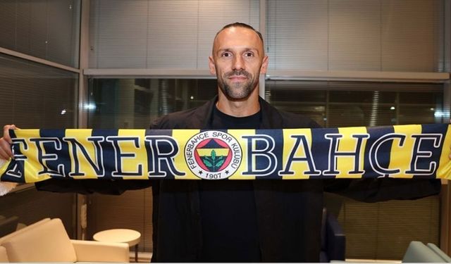 Vedat Muriqi İstanbul'da