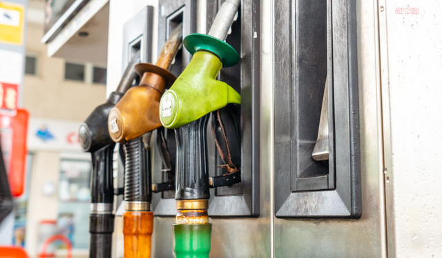 Motorinden sonra benzine bu gece yarısı 1,55 lira zam geliyor