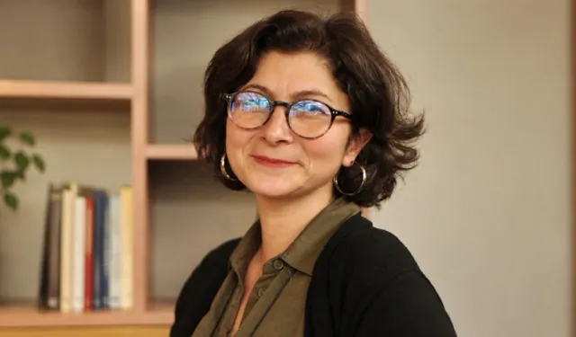Doç. Dr. Elçin Aktoprak 9 yıl sonra gelen adaletle Mülkiye’ye döndü