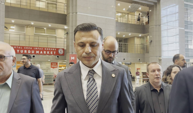 Özgür Çelik ifade verdi! " Asıl soru, siyasi tercihler neden değişti?'"