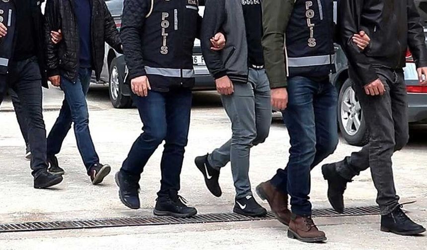 Askeri Liselere Giriş Sınavı sorularını sızdıran FETÖ üyelerine operasyon