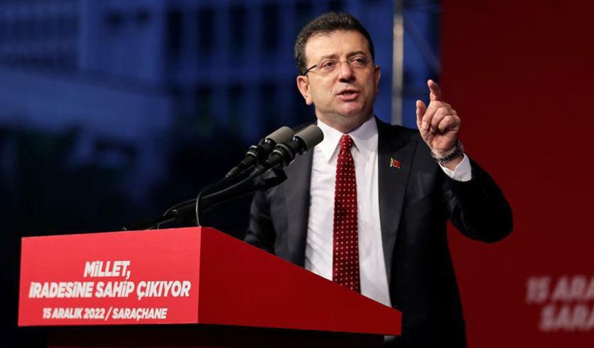 Ekrem İmamoğlu'ndan bayrak provokasyonuna tepki