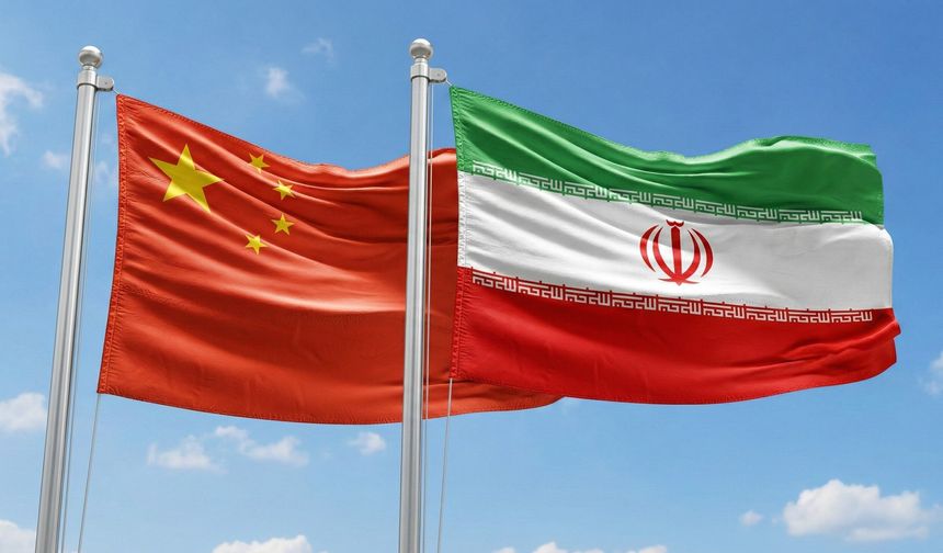 Çin'den İran'daki vatandaşlarına 'ülkeden ayrılın' uyarısı