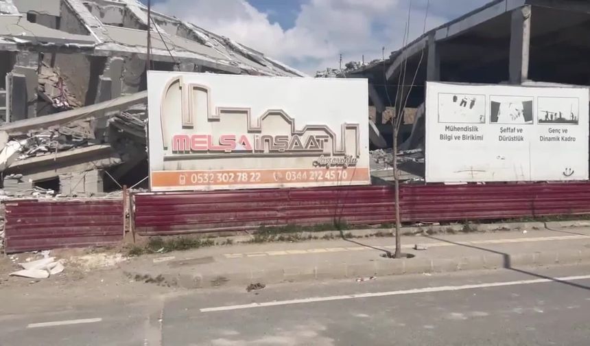 Depremde 42 kişiye mezar olan binaya imar verenler de asli kusurlu...