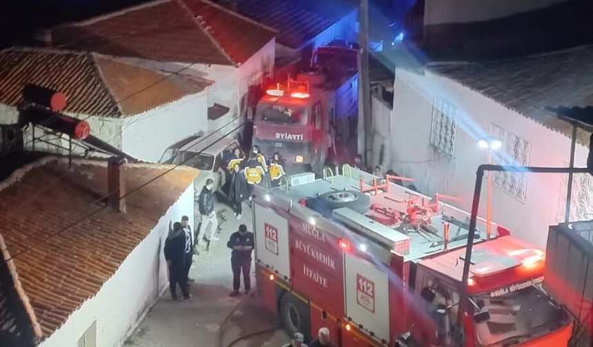 Muğla'da yaşlı çiftin öldüğü yangın soruşturmasında 4 tutuklama