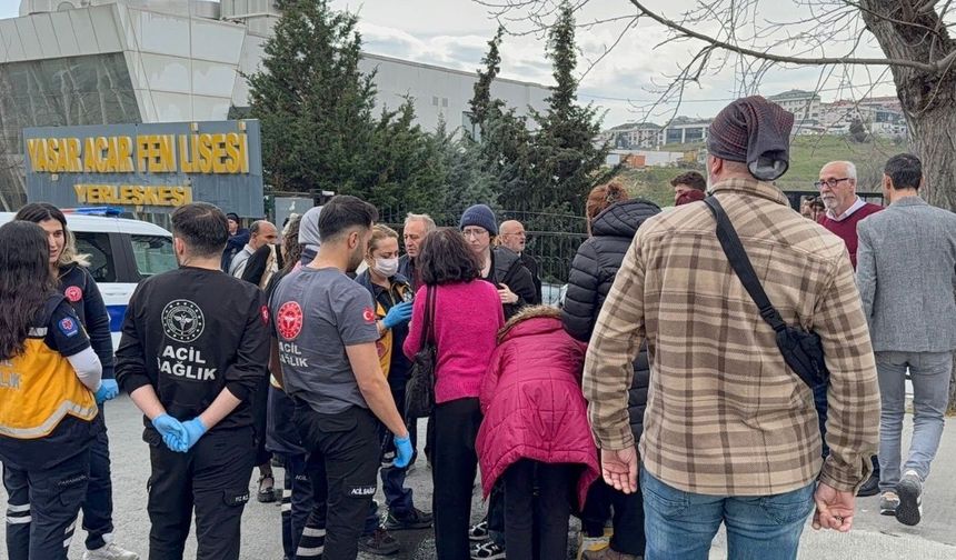 İstanbul'da Fen lisesi laboratuvarında patlama! 4 öğrenci yaralandı...