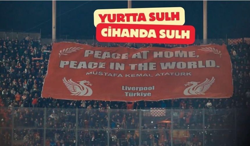 Liverpool taraftarı Atatürk pankartı açtı TRT göstermedi! Tepki yağdı