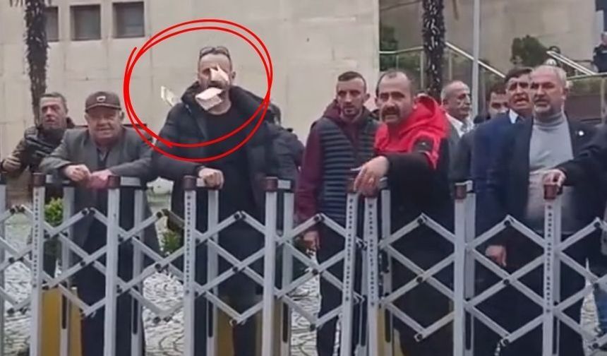 Bursa'da TRT ve ATV'ye protesto! Para attılar