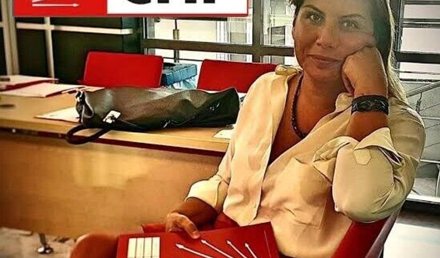 Eski CHP PM Üyesi Buket Müftüoğlu: CHP'de kalma kararım, herhangi bir kişiye verilmiş bir destek değildir