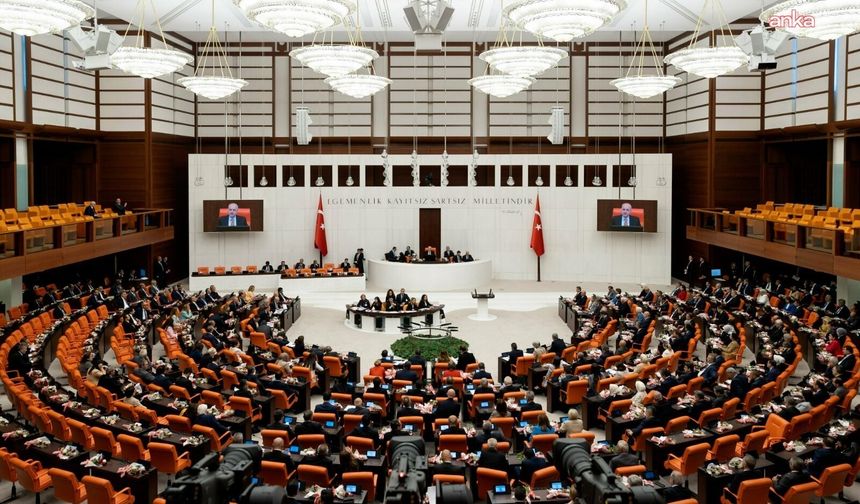 TBMM Genel Kurul'da 'çerçeve yasa' teklifi görüşüldükten sonra tatile girecek