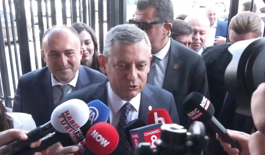 Özgür Özel’den yeni genel merkezde ilk mesaj: “Avrupa'daki sosyal demokrat partilerin toplam üye sayısına eriştik”