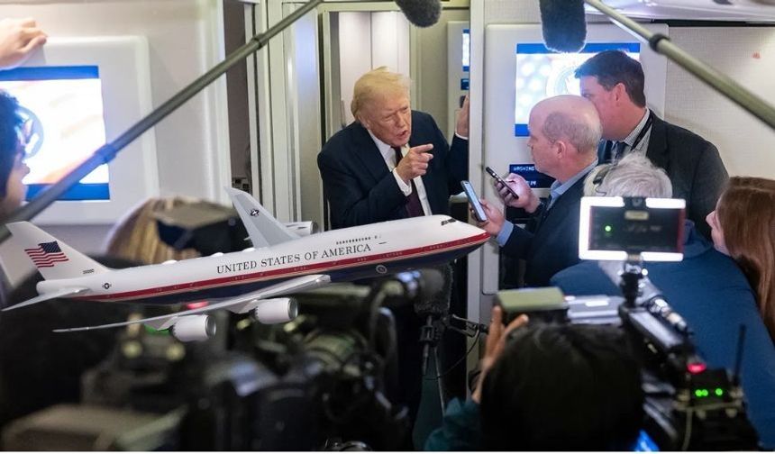 Beyaz Saray, Trump'ın uçağından CNN'i çıkarıp yandaş medyayı aldı