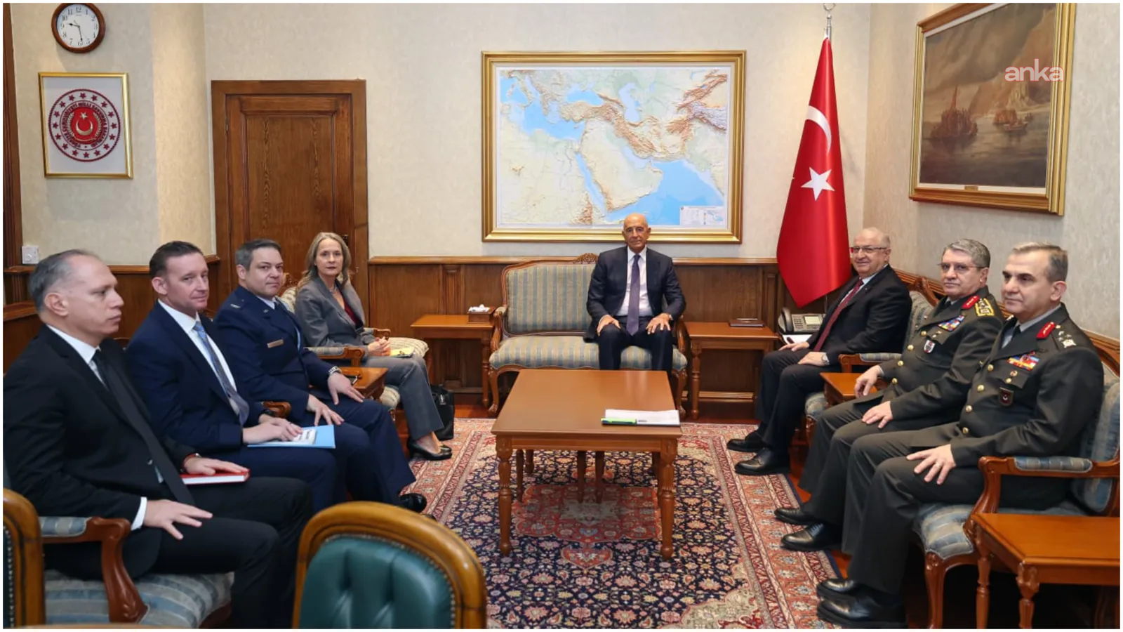 B21E2844 Ff08 4362 835E 4234E5Fc4Bd8 W