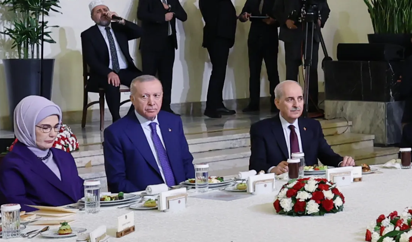 TBMM iftarında büyük sürpriz! Hangi parti katıldı hangi parti katılmadı?