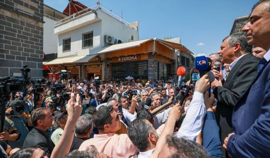 Özgür Özel Diyarbakır-1