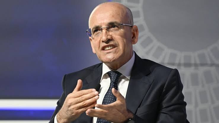Şimşek'ten piyasaya mesaj: Masum şirketlere dokunulmayacak